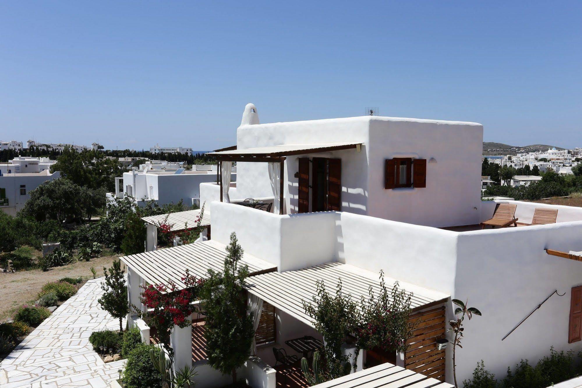 9 Muses - Paros Aparthotel Bagian luar foto